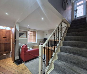 2 bedroom semi-detached house to rent - Photo 2