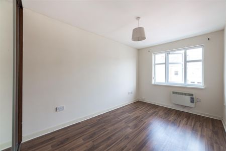 2 bed apartment to rent in Welbeck Road, Newcastle Upon Tyne, NE6 - Photo 3