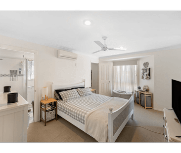 FAMILY HOME IN PRIME NEW AUCKLAND LOCATION - Photo 5