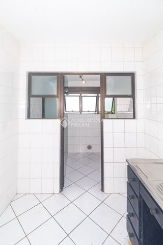 Apartamento com 2 quartos e 68m² para alugar em Independência, Porto Alegre. - Foto 5