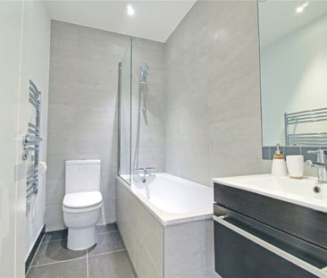 Upper Charles Street, Camberley, Surrey, GU15 - Photo 5