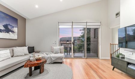 Contemporary Beachside Living - Photo 4