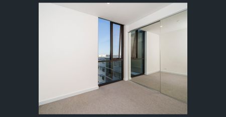 Absolutely Amazing : Lifestyle Location & Luxurious Living ! - Photo 2