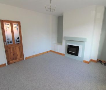 2 bedroom terraced house to rent - Photo 2