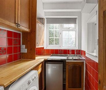 1 bedroom ground floor flat to rent - Photo 6