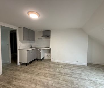 Location Appartement 2 pièces 25m² - Photo 1