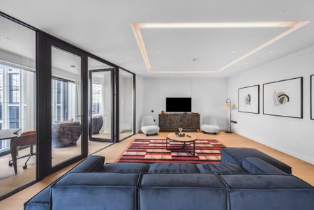 Nine Elms Lane River Park Tower SW8 - Photo 3