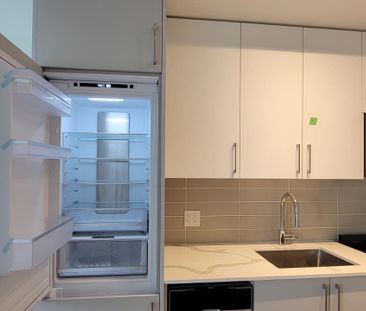 For Lease - 2075 King Road Unit# 343, King, Ontario - Photo 2