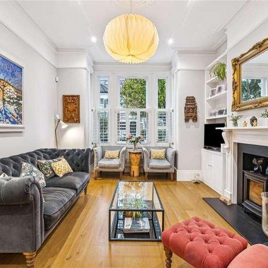 Crescent Lane, London, SW4 - Photo 1