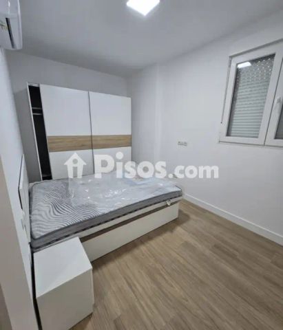 Piso en alquiler en Calle Alozaina, 4 - Photo 4