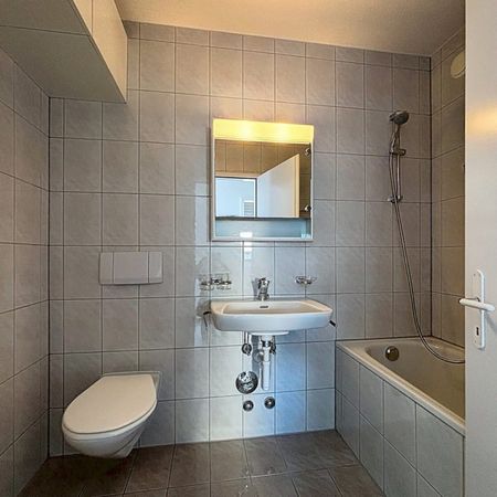 À louer dès le 16 mai 2025 – Charmant appartement 2 pièces au 2ᵉ étage - Foto 4