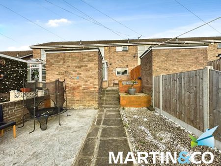 2 bedroom terraced house to rent - Photo 5