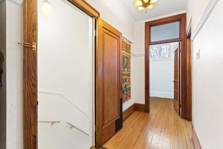 Condo for rent, Montréal (Côte-des-Neiges/Notre-Dame-de-Grâce) - Photo 2