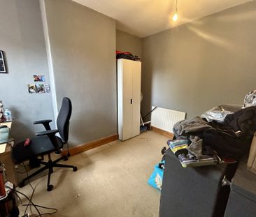 2 bedroom house to rent - Photo 2