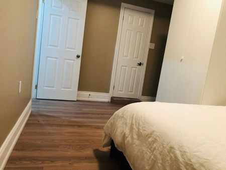 For Lease - 133 Meadowvale Drive Unit# Lower, Toronto, Ontario - Photo 2