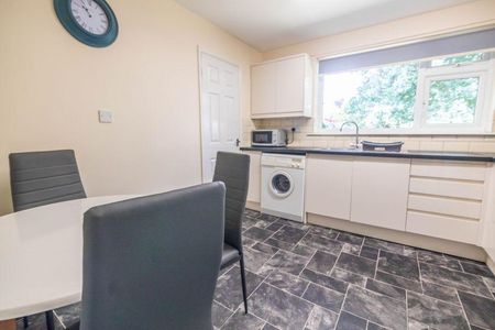 2 bedroom house share to rent - Photo 5