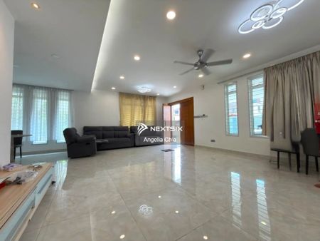 Taman Pelangi _ Jalan Jingga _ Fully Furnished _ Renovated _ Near CIQ - Foto 4