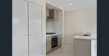 BEAUTIFUL HOME IN CORIDALE ESTATE - Photo 2