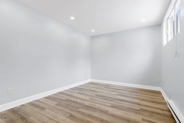 Appartement à louer - Laval (Chomedey) (Autres) - Photo 1