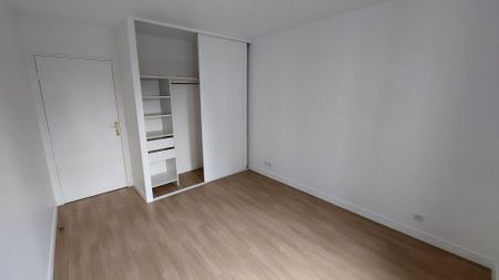 location Appartement T3 DE 74.38m² À PARIS - Photo 4