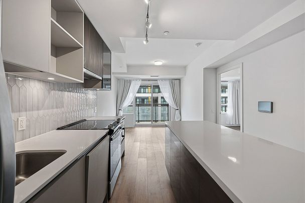 For Lease - 395 Dundas Street Unit# 821, Oakville, Ontario - Photo 1