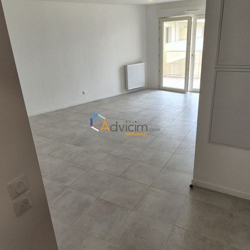 Appartement à louer Cenon - Photo 1