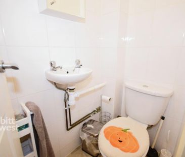 4 bedroom terraced house to rent - Photo 4