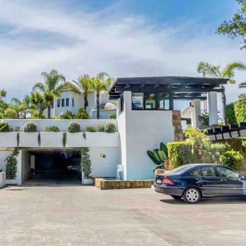 Middle Floor Apartment in Río Real - Photo 1