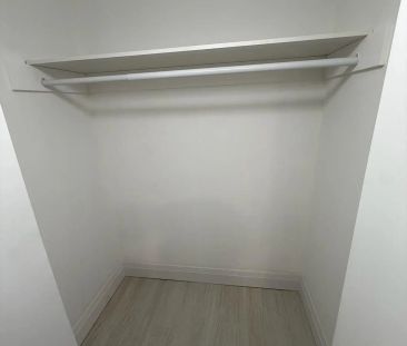 357 Rossland Road S #Lower - Photo 5