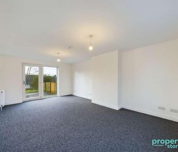 Raymond Place, East Kilbride, South Lanarkshire, G75 - Photo 2