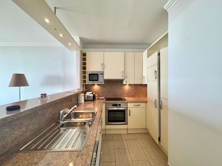 Location Appartement de luxe Monaco 2 Pièces 66.82 m² - Photo 2