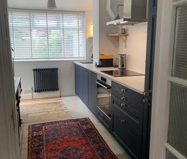 Huge double room in lovely West Norwood house - Photo 3