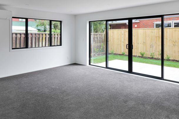 3 Bedroom Townhouse - Photo 1