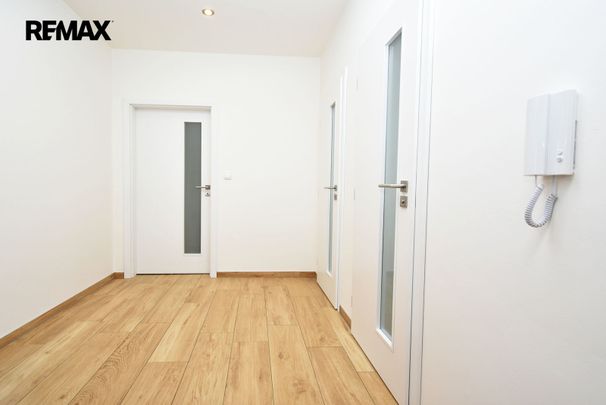 Pronájem bytu 2+kk v osobním vlastnictví 63 m², Čelákovice - Фото 1