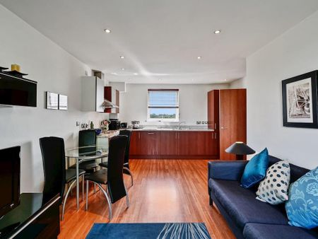2 bedroom apartment to rent - Photo 5