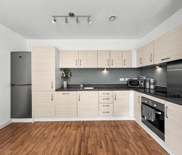 2 bedroom apartment to rent - Photo 4