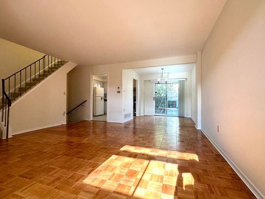 For Lease - 161 Carolbreen Square, Toronto, Ontario - Photo 1