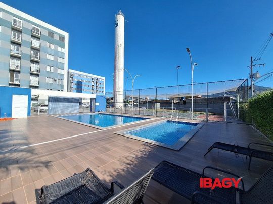 Apartamento 2 Quartos Praia João Rosa 48m² - Foto 1