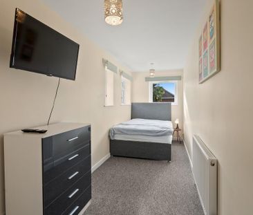 5 bedroom terraced house to rent - Photo 5