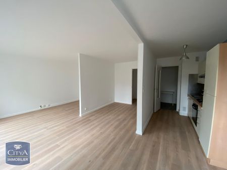 Location Appartement 2 pièces 38m² TOURS 37000 - Photo 2