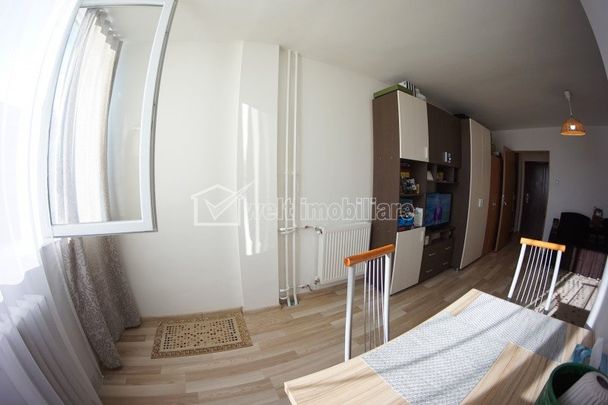 Inchiriere Garsoniera, renovata, utilata modern, Aleea Detunata - Photo 1