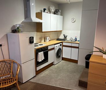 1 bedroom apartment to rent - Photo 5