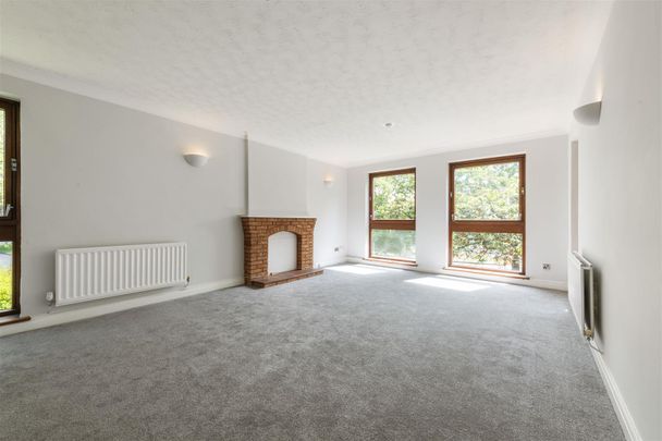 2 bed apartment to rent in Alderwood Place, Princes Way, Solihull - Photo 1