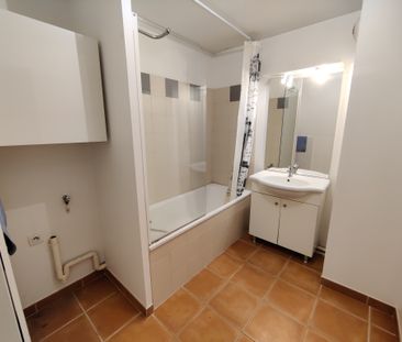 Location Appartement 2 pièces 38m² CAVAILLON 84300 - Photo 4