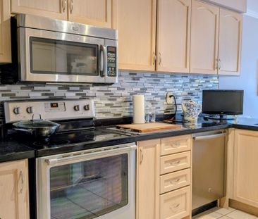 For Lease - 100 Castle Park Boulevard, Vaughan, Ontario - Photo 4