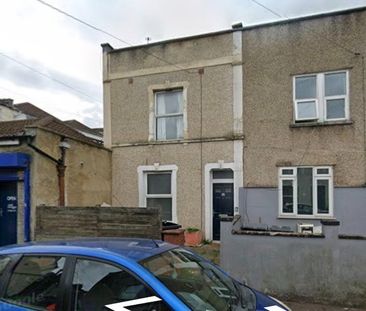Room in a Shared House, Milsom Street, BS5 - Photo 1