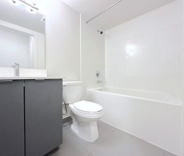 For Lease - 3385 Dundas Street Unit# 308, Toronto, Ontario - Photo 4