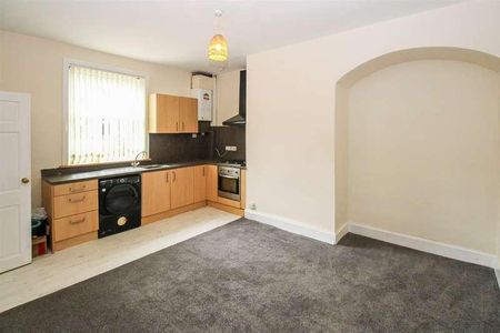 Fountain Street, Morley, Leeds, LS27 - Photo 3