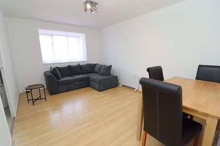 Grinstead Road, Inwen Court Grinstead Road, SE8 - Photo 2