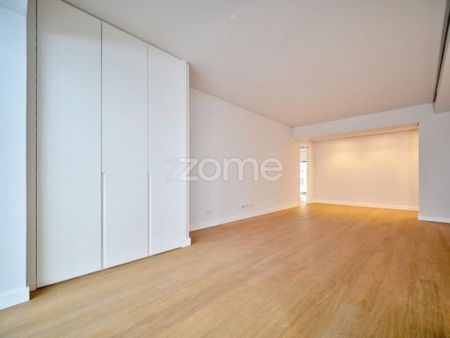 3 room luxury Apartment for rent in Lisbon - Photo 4